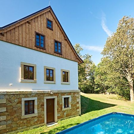 Na Jeleni Stezce Villa Chřibská Exteriör bild