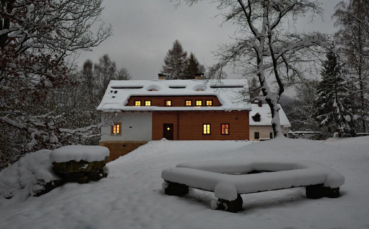 Na Jeleni Stezce Villa Chřibská Exteriör bild
