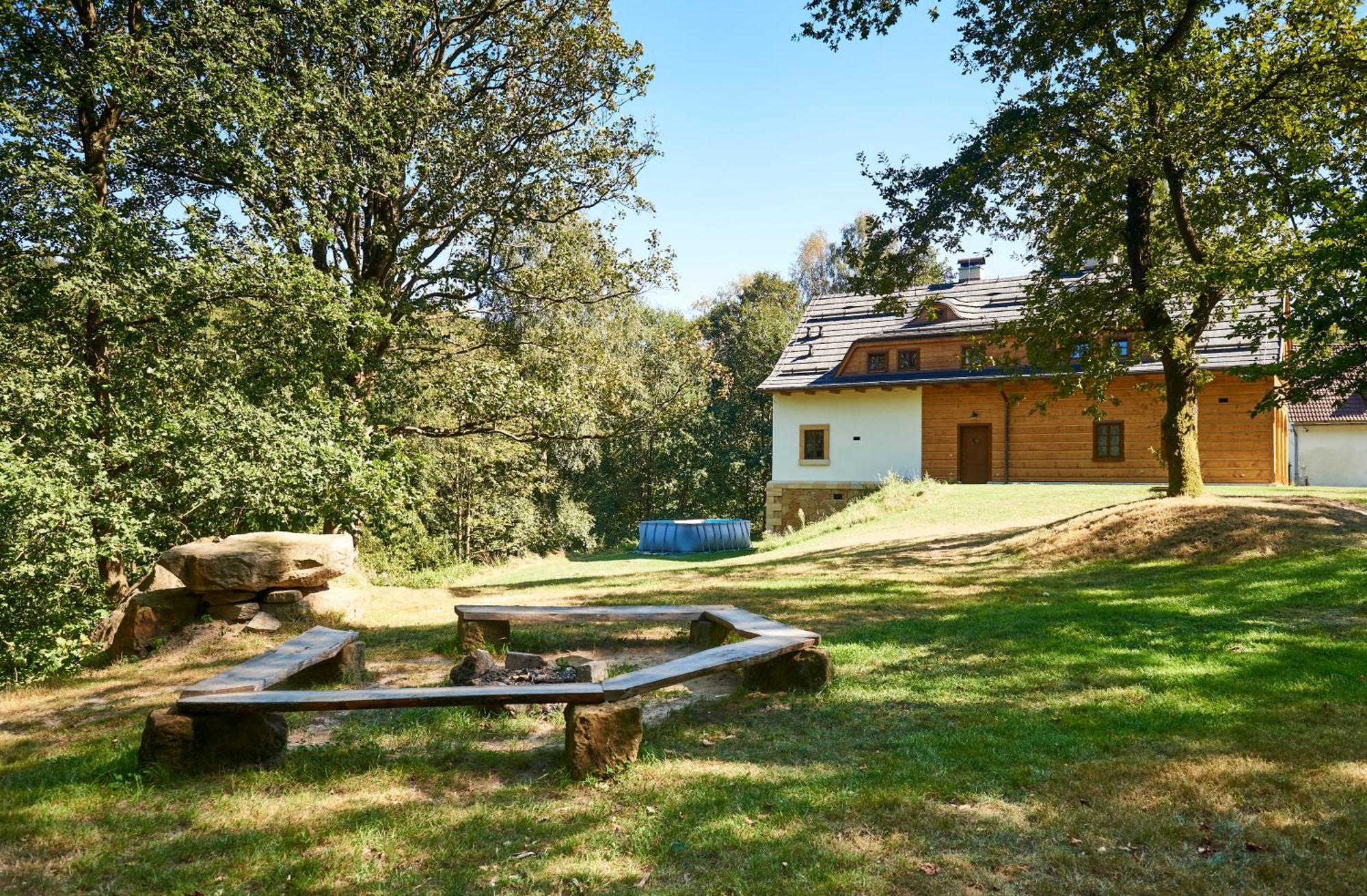 Na Jeleni Stezce Villa Chřibská Exteriör bild